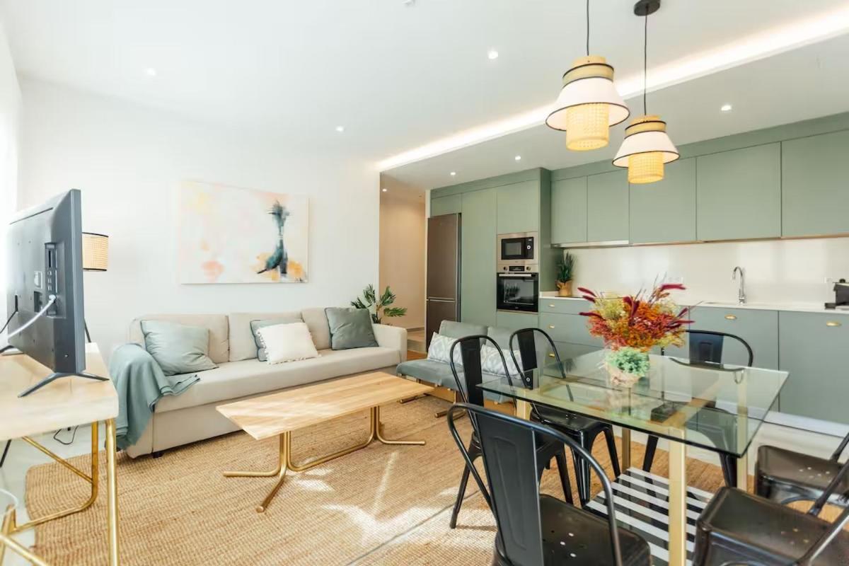 세비야 Reformed And Comfy- 2Bd 2Bth- Arenal 아파트 외부 사진
