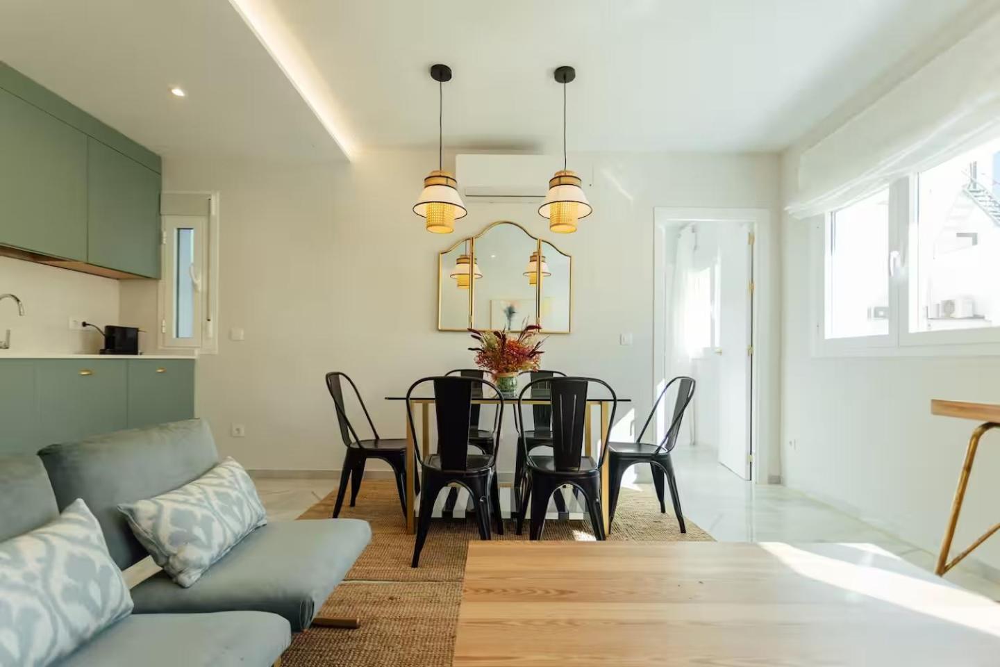 세비야 Reformed And Comfy- 2Bd 2Bth- Arenal 아파트 외부 사진