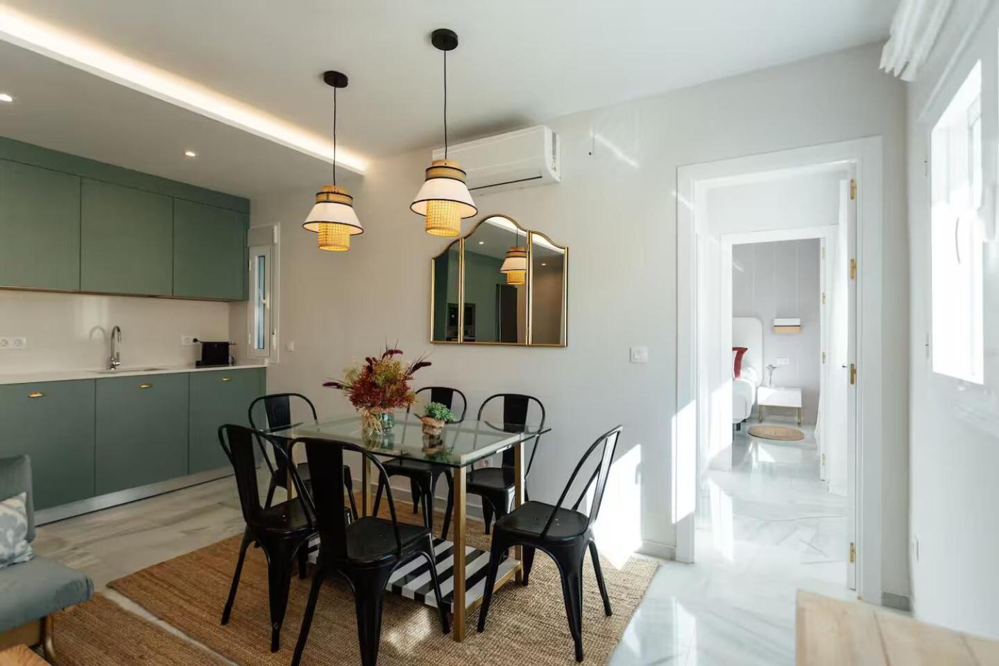 세비야 Reformed And Comfy- 2Bd 2Bth- Arenal 아파트 외부 사진
