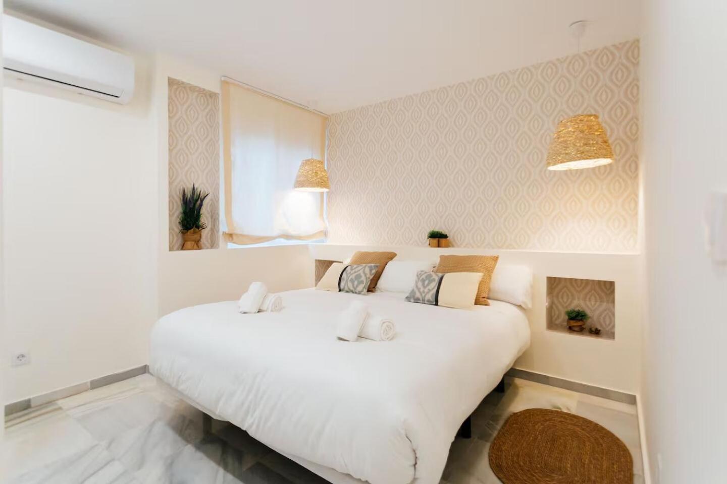세비야 Reformed And Comfy- 2Bd 2Bth- Arenal 아파트 외부 사진