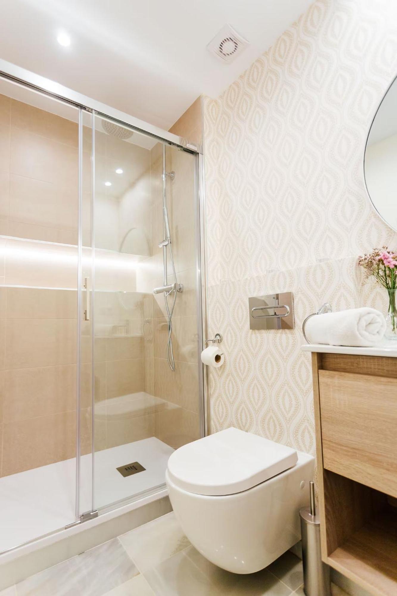 세비야 Reformed And Comfy- 2Bd 2Bth- Arenal 아파트 외부 사진
